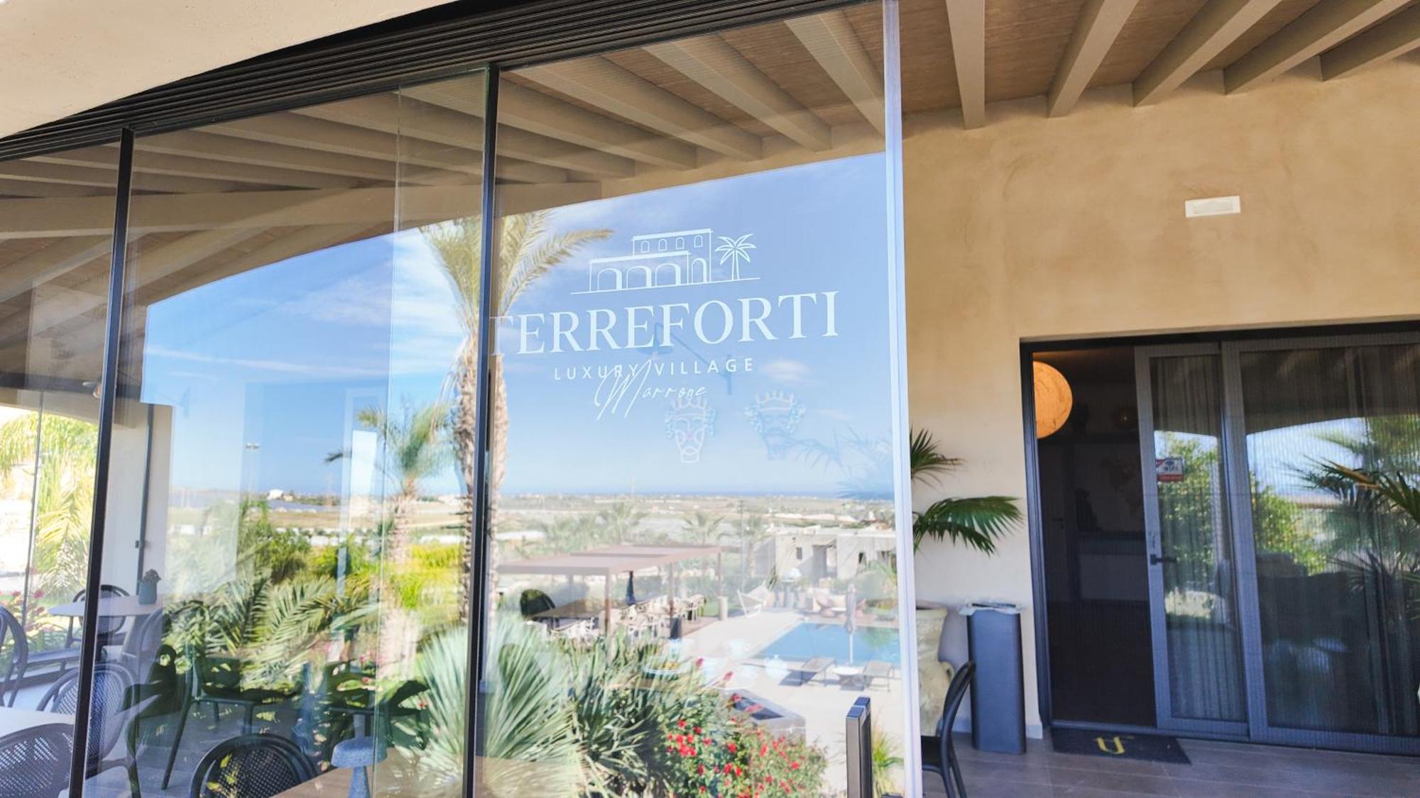 Terreforti Luxury Village อากริเจนโต ภายนอก รูปภาพ